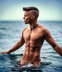 Boys 6 5d9a22fcdc482.jpg