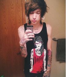 Emo boys 5d9ba423c2f35.jpg