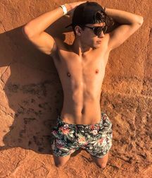 Boys 10 5d9cc6d6493db.jpg