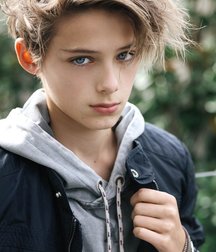 Boys 10 5d9cc6de492cf.jpg