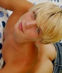 Boys 12 5da742a55b4e0.jpg