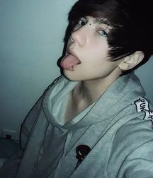 Boys 12 5da742ba2bfbf.jpg