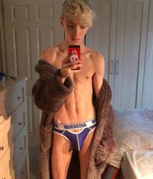 Boys 12 5da742bb7c8d2.jpg