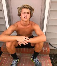 Boys 13 5da747e8b814f.jpg