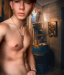 Twinks love gay boys 5ecfd3a1859e8.jpg