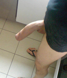 Kev05 Twinks Feet Cocks 5b12e4197ff47.jpeg