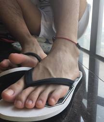 Kev04 Twinks Feet Cocks 5b12e654d6e8a.jpeg