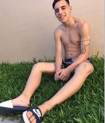 Kev16 Twinks Feet Cocks 5b21796c60398.jpeg