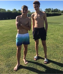 Kev16 Twinks Feet Cocks 5b21797666a3d.jpeg