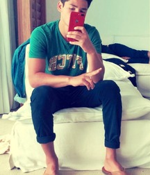 Kev59 Boys Feet Flipflops 5c01595d47944.jpeg