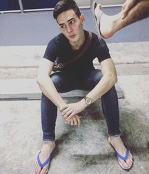 Kev59 Boys Feet Flipflops 5c0159965d228.jpeg