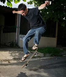 Kev59 Boys Feet Flipflops 5c0159b5b9117.jpeg