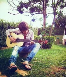 Kev59 Boys Feet Flipflops 5c0159dc4fbe9.jpeg