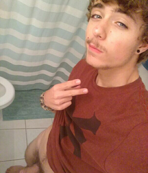 Kev69 Twinks Cocks Feet 5c16e24a40f9e.png