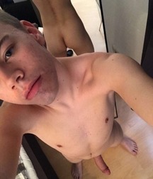 Kev69 Twinks Cocks Feet 5c16e2507314c.jpeg