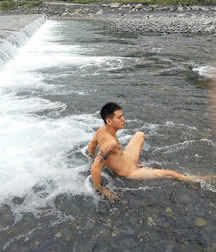 Asian boy 5daaa9f9defc6.png