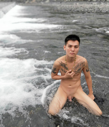 Asian boy 5daaaa0f245a6.png