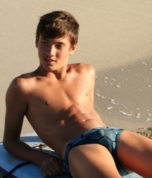 SEXY BOYS 5b212a338d4dc.jpg