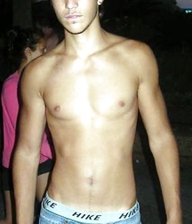 SEXY BOYS 5b212c5a53493.jpg