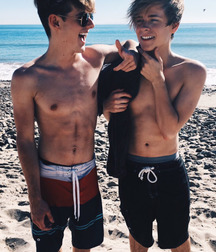 Tender Moments 5b10a653da02b.jpg