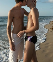 Tender Moments 5b10a665e9c7f.jpg