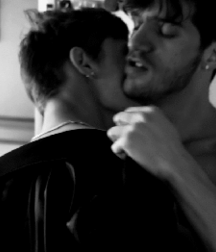 Tender Moments 5b10a8ffa90ed.gif