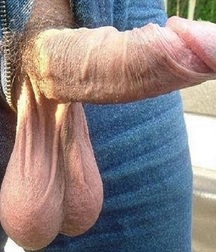 very hot 2 5b0ff7aeb8815.jpg