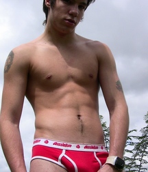 Didier Moses Diego Facundo 1 5b3bf7d9772d8.jpg