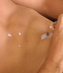 Sexy Stud with Hot Pits 5b4212e0aa8e3.jpg