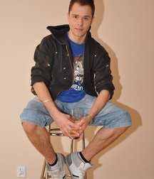 Lucas Feet 5b597345a39e2.jpg