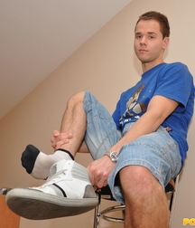 Lucas Feet 5b5973d2e3128.jpg