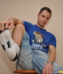 Lucas Feet 5b5973e44f6c8.jpg