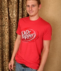Vohn Red Tee 5b67ef63e52c6.jpg