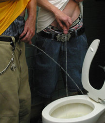 Ian & Evan Pissing 5b743c5e22de3.jpg