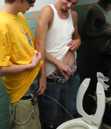 Ian & Evan Pissing 5b743c653d6b4.jpg