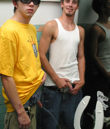 Ian & Evan Pissing 5b743c6e15f23.jpg