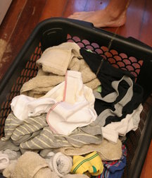 Kelly Cooper Laundry Piss 5b7441c366ad0.jpg