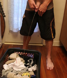 Kelly Cooper Laundry Piss 5b7441c9135bc.jpg