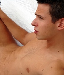 Eric  5b8e3434964c5.jpg
