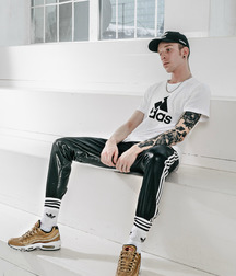Scally Boy 5b8e5943e8434.jpg