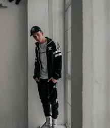 Scally 5b8e5ded910d6.jpg
