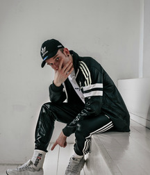 Scally 5b8e5df370193.jpg