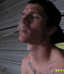 Lex Pisses and JO 5b9e05e85a83d.jpg