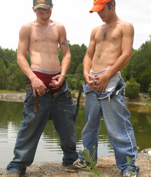Jeremiah and Cody Piss 2 5bbb4b1a2507d.jpg