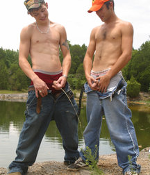 Jeremiah and Cody Piss 2 5bbb4b2090403.jpg
