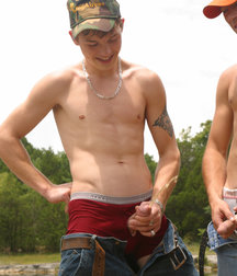 Jeremiah and Cody Piss 2 5bbb4b30d5d9d.jpg