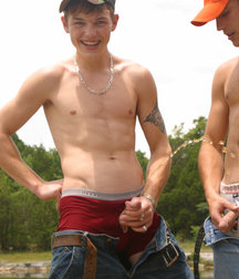 Jeremiah and Cody Piss 2 5bbb4b33683a9.jpg