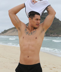 Hugo Latin Muscle 5bbb603650d3d.jpg