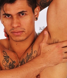 Hugo Latin Muscle 5bbb605a9cdf4.jpg