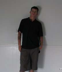 Lex Tall Tattooed Pissing Wanker 5bc32e575118f.jpg
